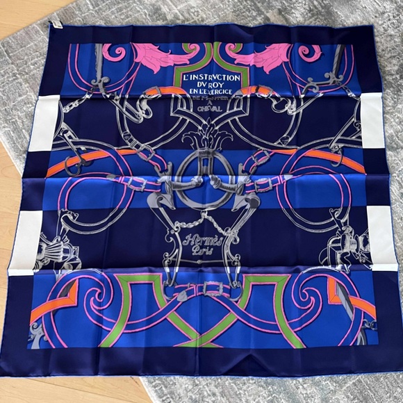 Hermes Accessories - Hermes silk scarf 90cm new